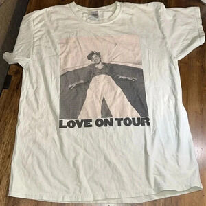 harry styles love on tour concert t-shirt short sleeve LRG unisex
